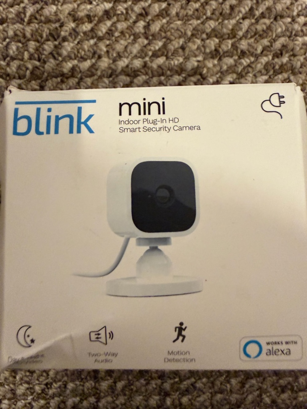 Brand New Blink Mini Indoor Plug-In Smart Security Camera - White